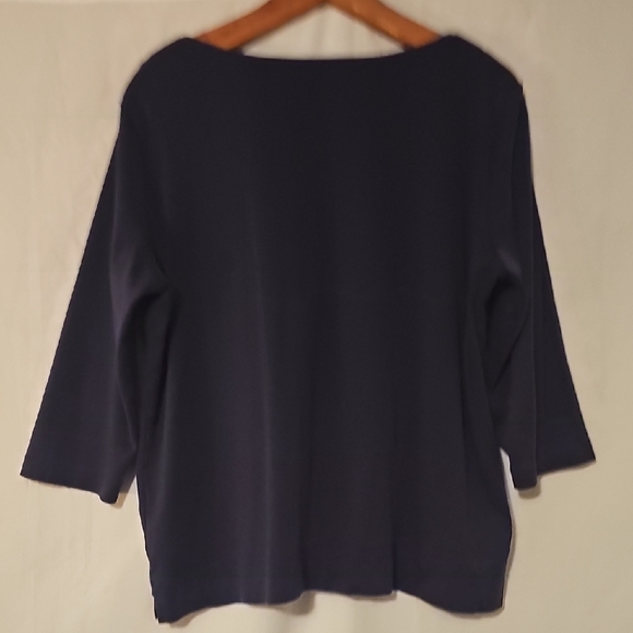 L.L. Bean Women's Dark Blue Three Quarter Sleeve Shirt - Picture 3 of 3